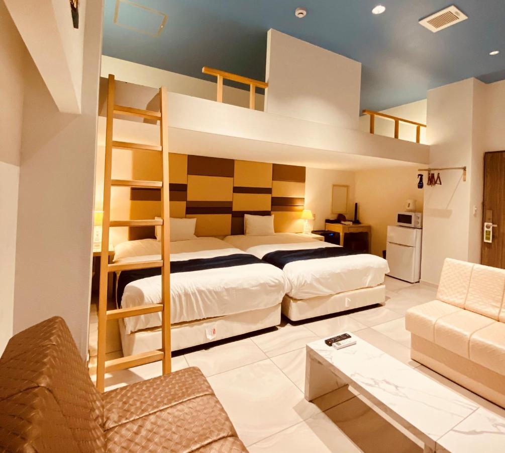 Phoenix Park Hotel Наго Екстериор снимка