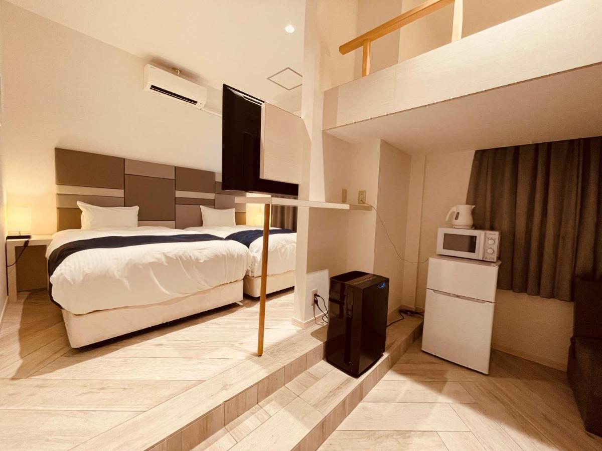 Phoenix Park Hotel Наго Екстериор снимка