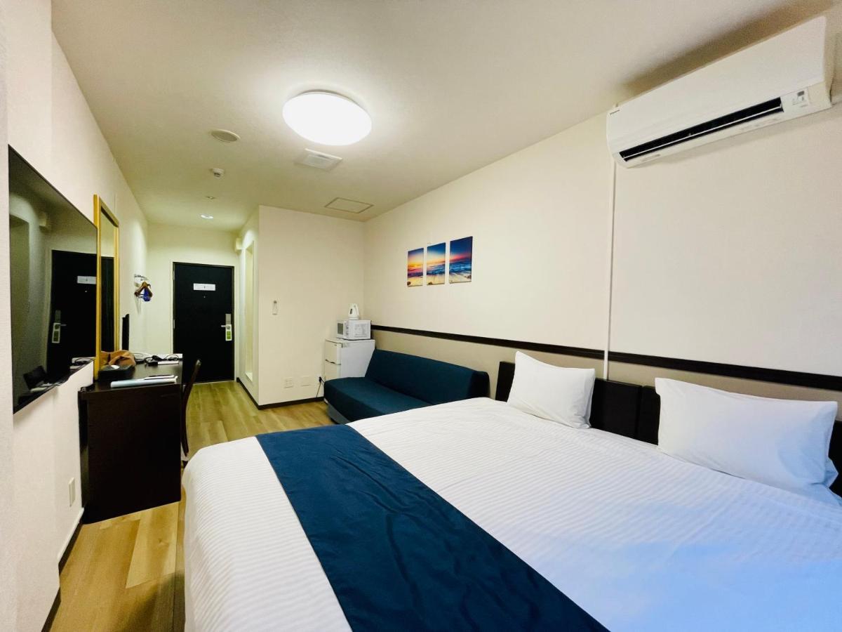 Phoenix Park Hotel Наго Екстериор снимка