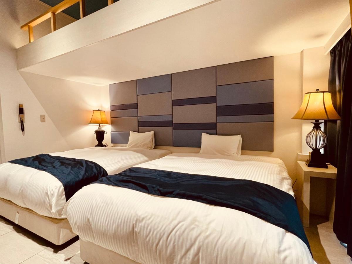 Phoenix Park Hotel Наго Екстериор снимка
